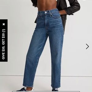 The Perfect Vintage Straight Jean in Mayfield Wash